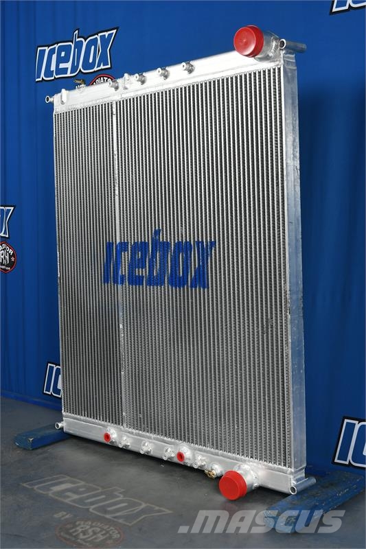 Freightliner Acterra Radiator # 601084 Radijatori