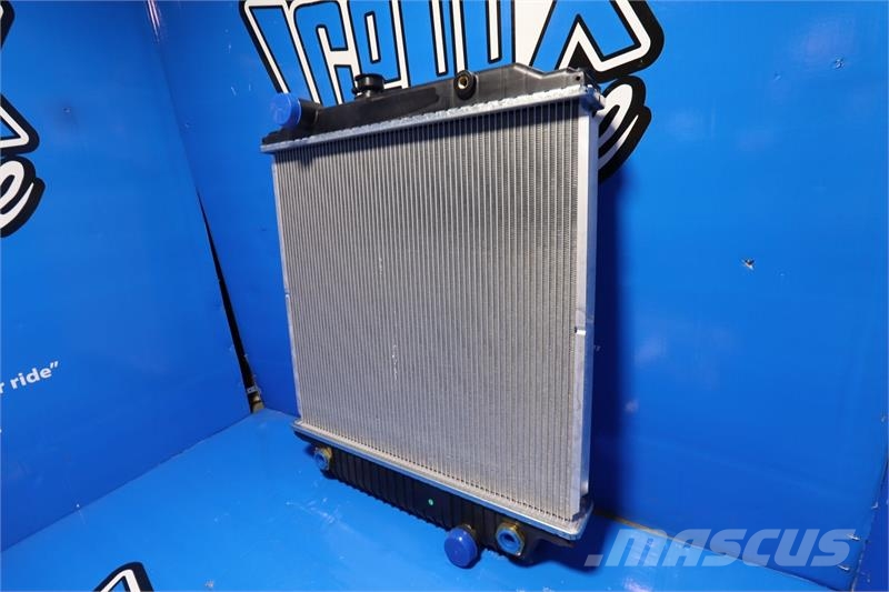 Freightliner BlueBird Bus Radiator # 601228 Radiadores