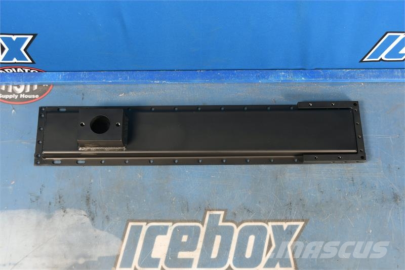 Freightliner Bottom Tank # 601467 Radijatori