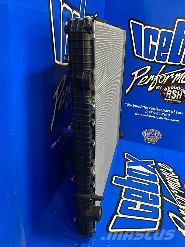 Freightliner Cascadia Radiator # 601019 Radijatori