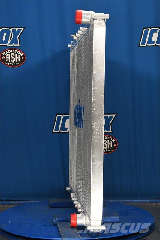 Freightliner Cascadia Radiator # 601236 Radiadores
