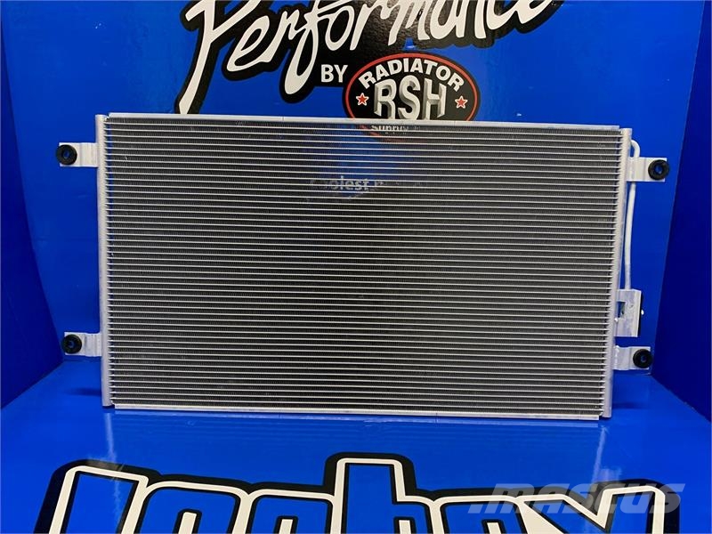 Freightliner Cascadia, Century Class AC Condenser # 601731 Radijatori