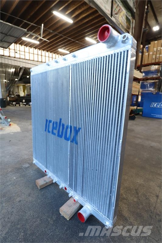 Freightliner Cascadia Radiator # 601487 Radiadores