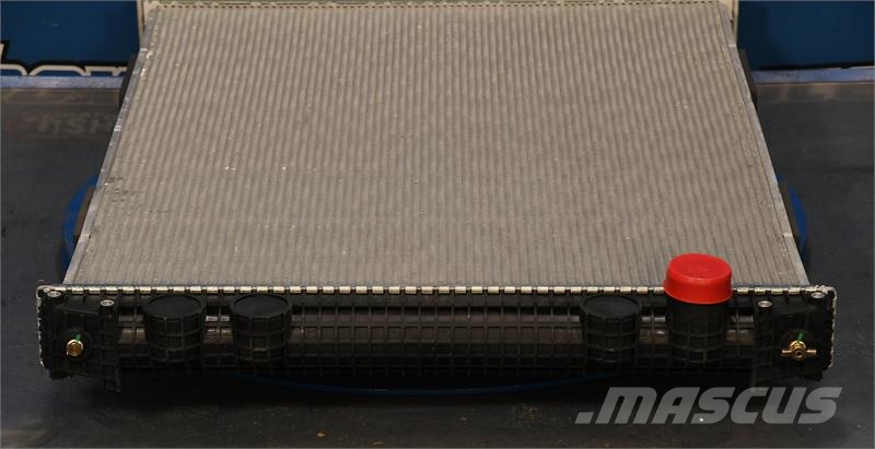 Freightliner Century, FLD 120, Columbia M2 Radiator # 601056 ラジエター