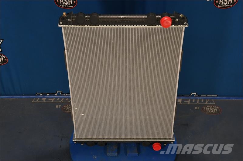 Freightliner Century, FLD 120, Columbia M2 Radiator # 601056 ラジエター