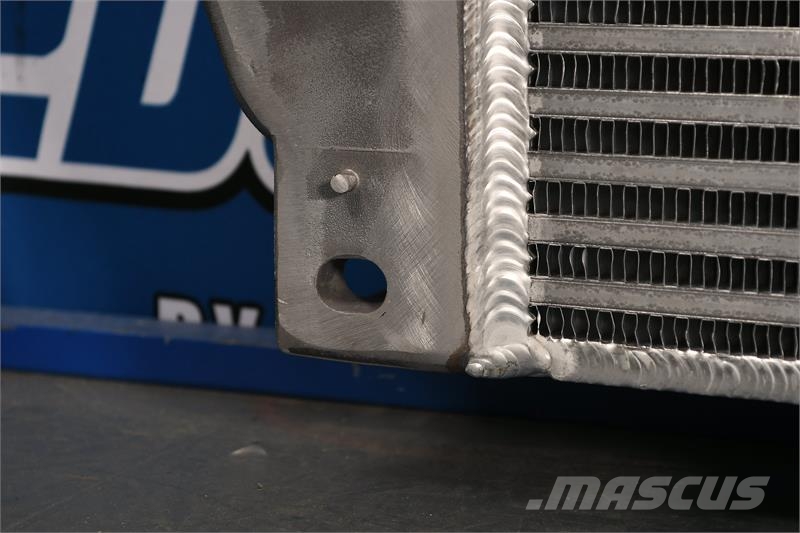 Freightliner Charge Air Cooler # 601304 Радиатори