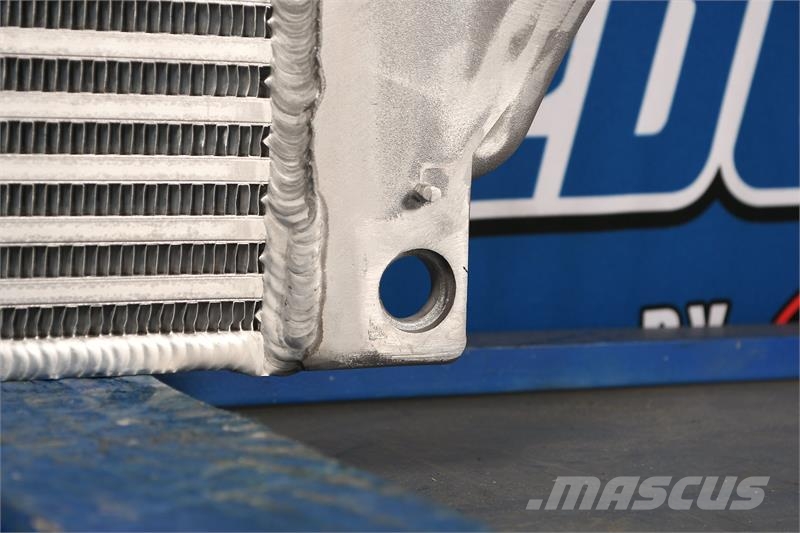 Freightliner Charge Air Cooler # 601304 Радиатори