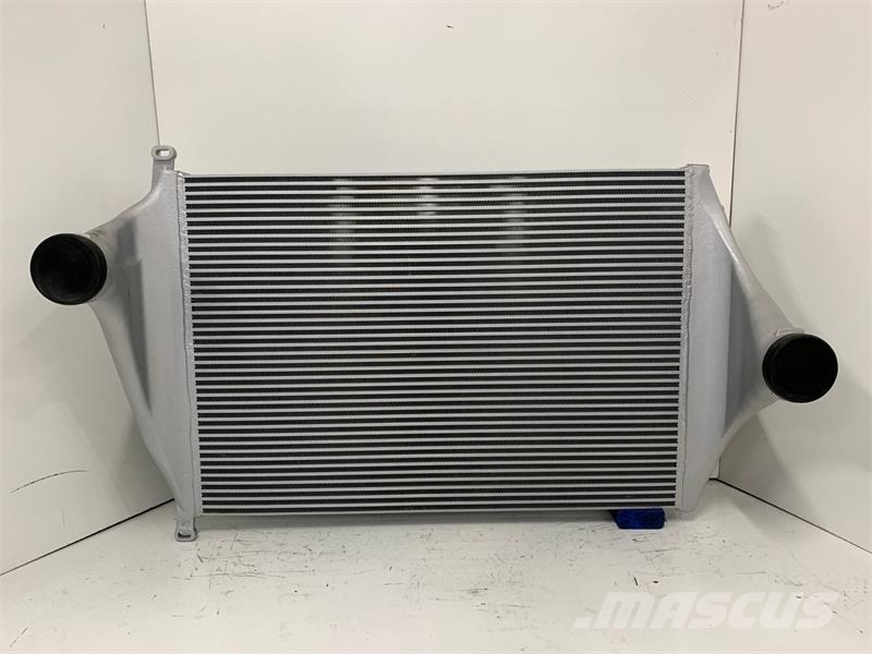 Freightliner Charge Air Cooler # 601347 ラジエター