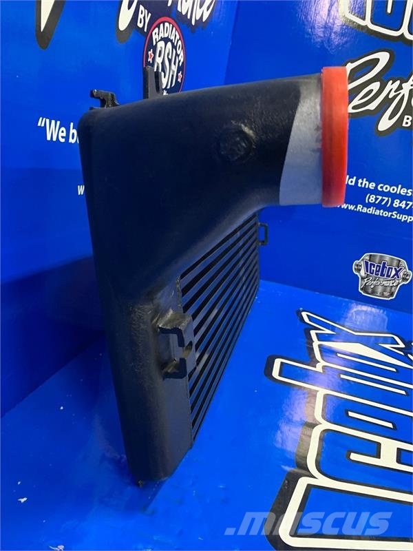 Freightliner Charge Air Cooler # 601253 Radijatori