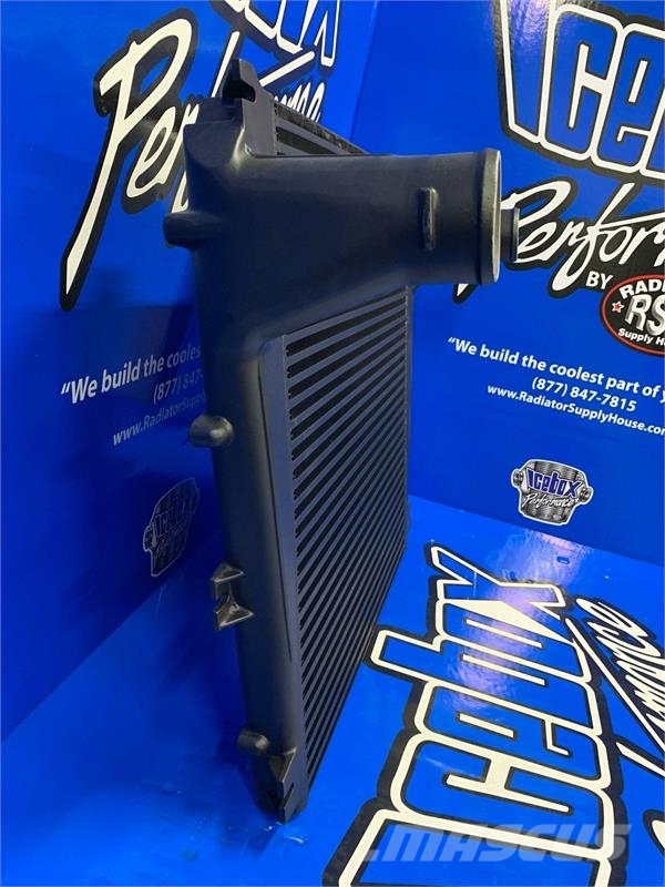 Freightliner Charge Air Cooler # 601321 Radijatori