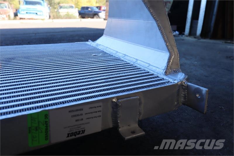 Freightliner Charge Air Cooler # 601308 Радиатори