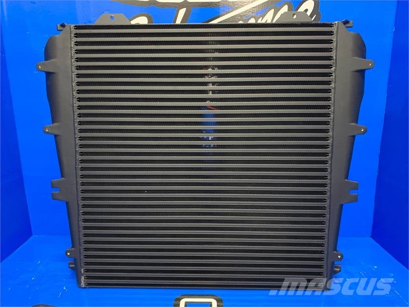 Freightliner Charge Air Cooler # 601321 Radijatori