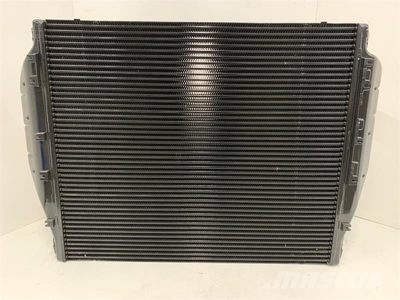 Freightliner Charge Air Cooler # 601301 Radijatori