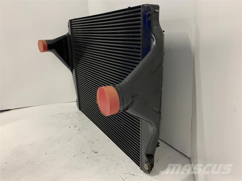 Freightliner Charge Air Cooler # 601301 Radijatori