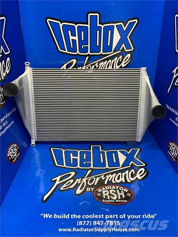 Freightliner Charge Air Cooler # 601347 ラジエター