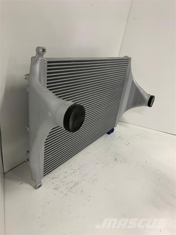Freightliner Charge Air Cooler # 601347 ラジエター