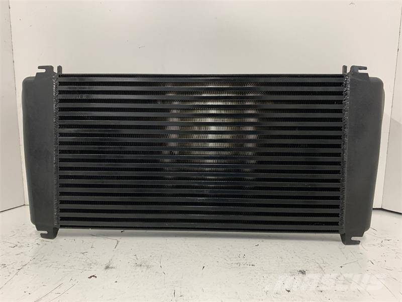 Freightliner Charge Air Cooler # 601253 Radijatori