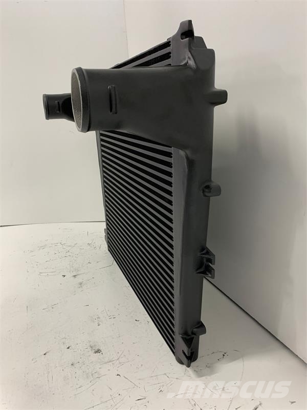 Freightliner Charge Air Cooler # 601321 Radijatori