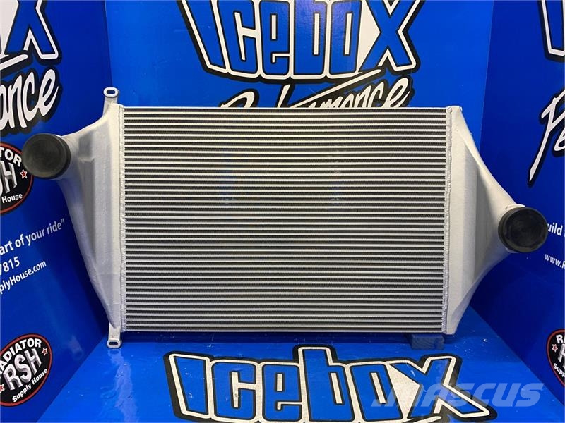 Freightliner Charge Air Cooler # 601347 ラジエター