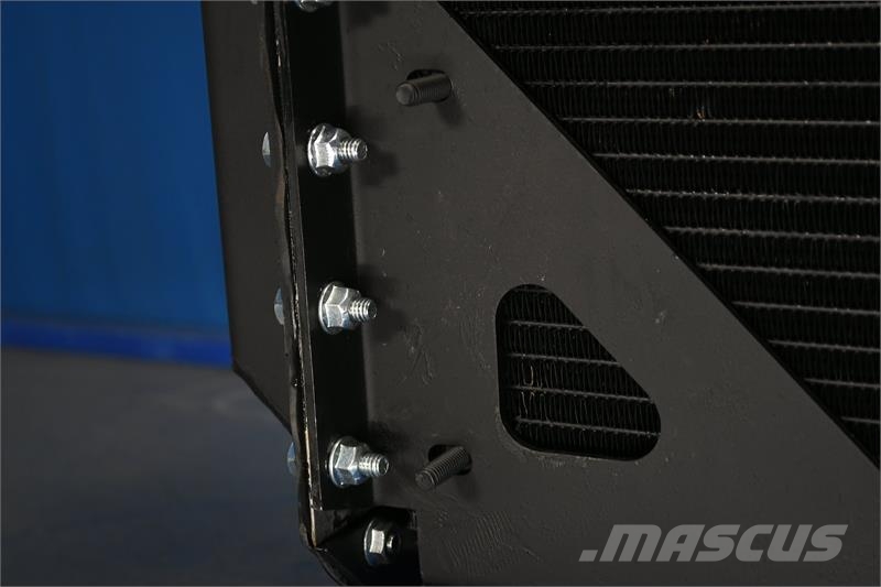 Freightliner Classic Radiator # 601013 Радіатори