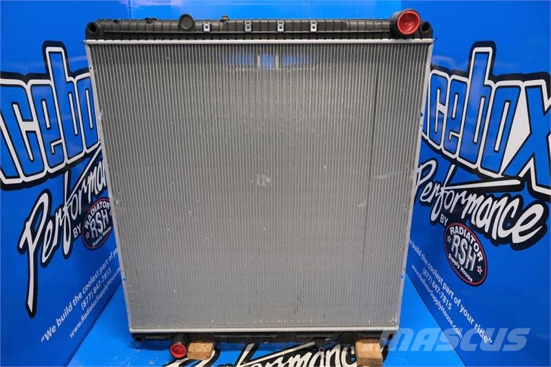 Freightliner Columbia, M2 LT9500 Series, Radiator # 601130 ラジエター