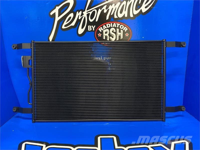 Freightliner Columbia, Century, M2 AC Condenser # 601557 Radijatori