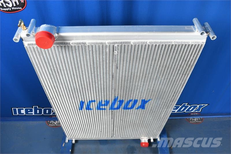 Freightliner Columbia Radiator # 601199 Radijatori