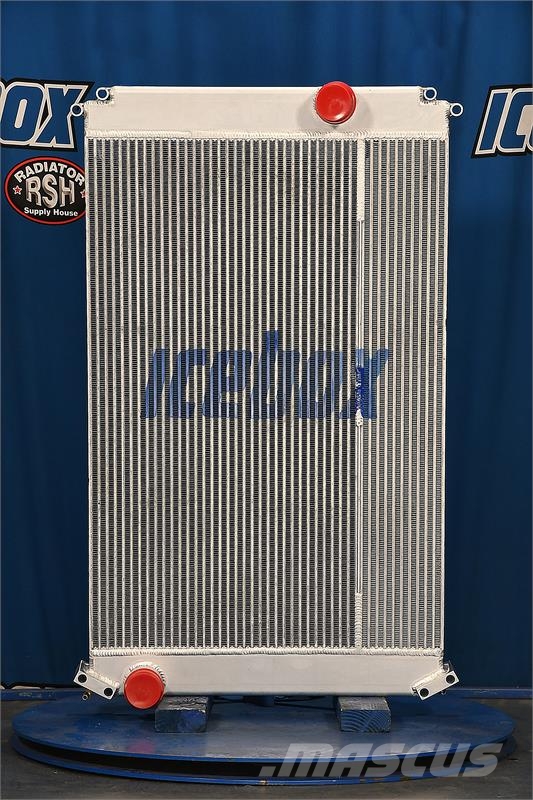 Freightliner Columbia Radiator # 601350 Radiadores