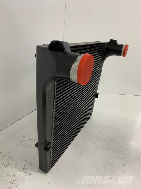 Freightliner Condor Charge Air Cooler # 601378 Radiadores