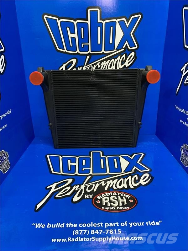 Freightliner Condor Charge Air Cooler # 601378 Radiadores