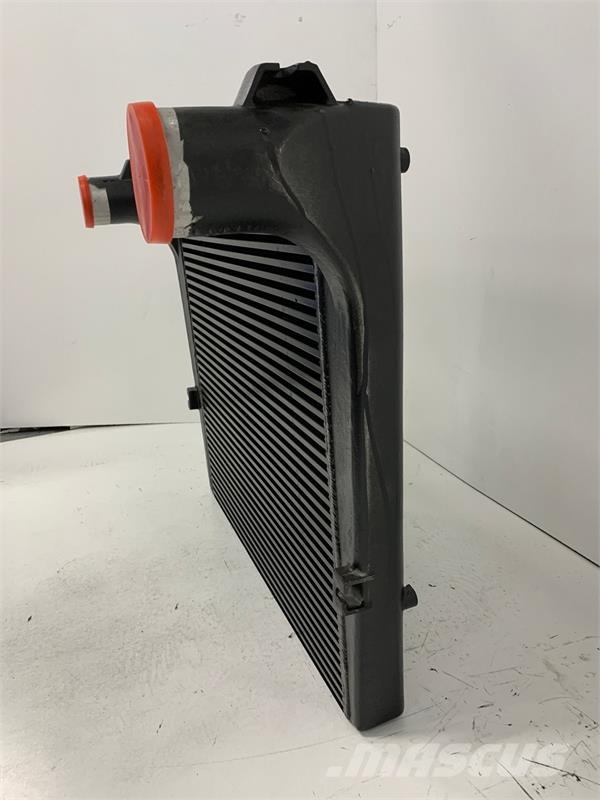 Freightliner Condor Charge Air Cooler # 601378 Radiadores