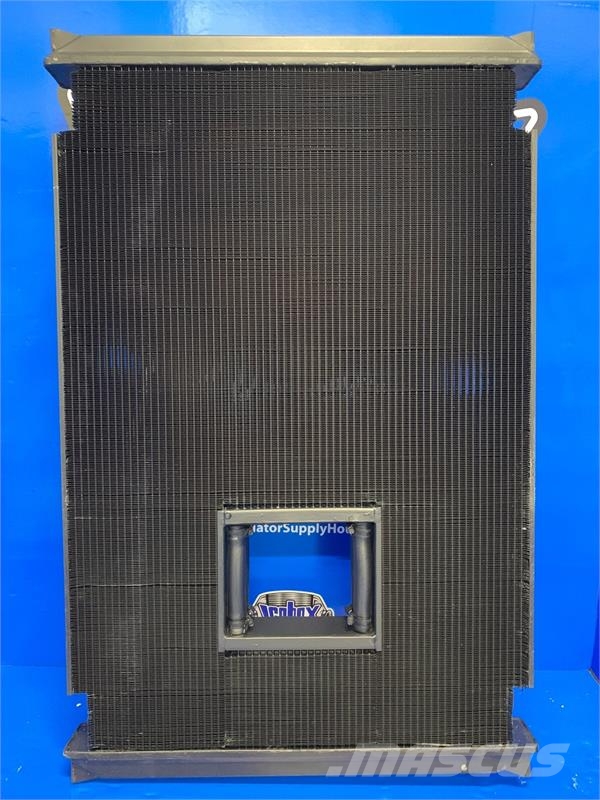 Freightliner Condor Radiator # 601075 Radiadores