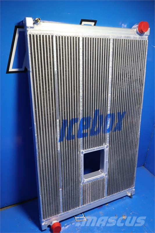 Freightliner Condor Radiator # 601073 Radiadores