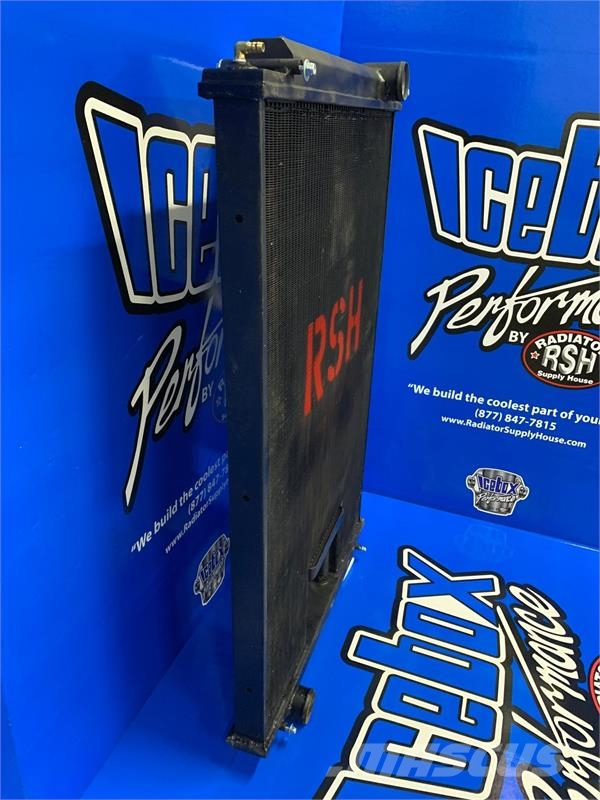 Freightliner Condor Radiator # 601076 Radiadores