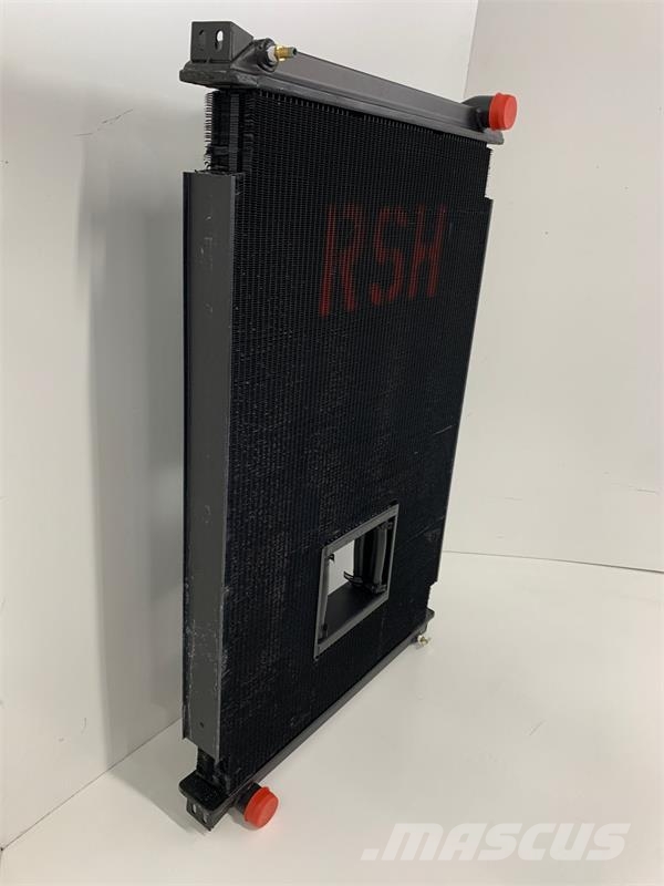 Freightliner Condor Radiator # 601075 Radiadores
