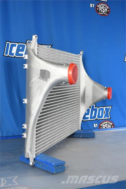 Freightliner Coronado Charge Air Cooler # 601370 Radiadores