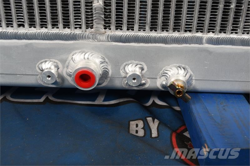 Freightliner Coronado Radiator # 601146 Radiadores