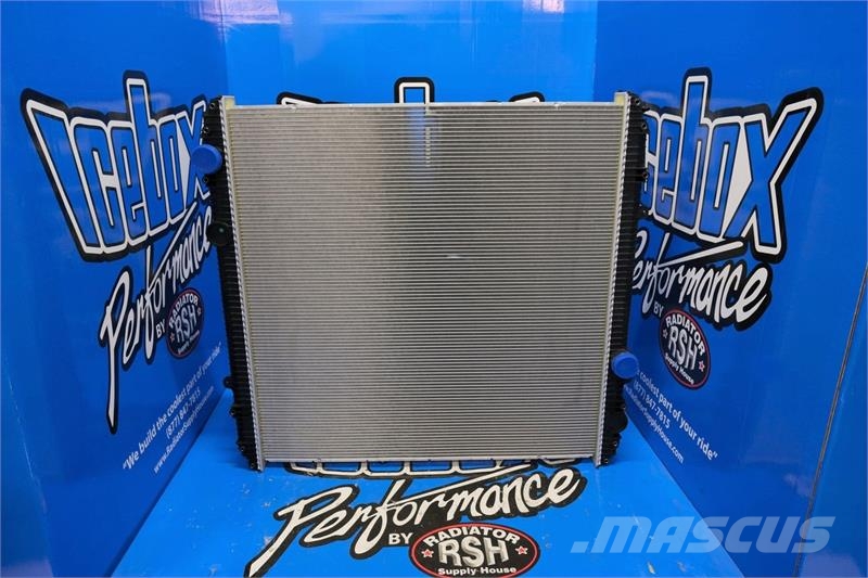 Freightliner Coronado 132 Radiator # 601061 Radiadores