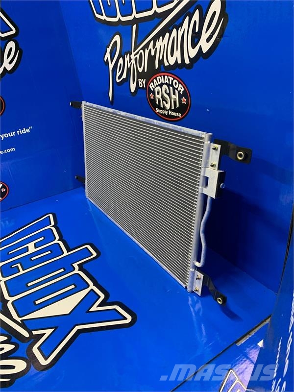 Freightliner Coronado AC Condenser # 601703 Radiadores
