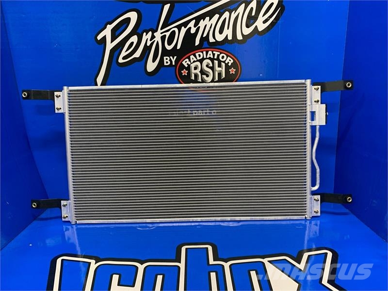 Freightliner Coronado AC Condenser # 601703 Radiadores