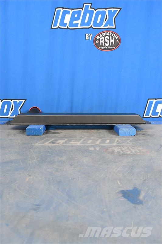Freightliner Cross Flow Tank # 601473 Radiators