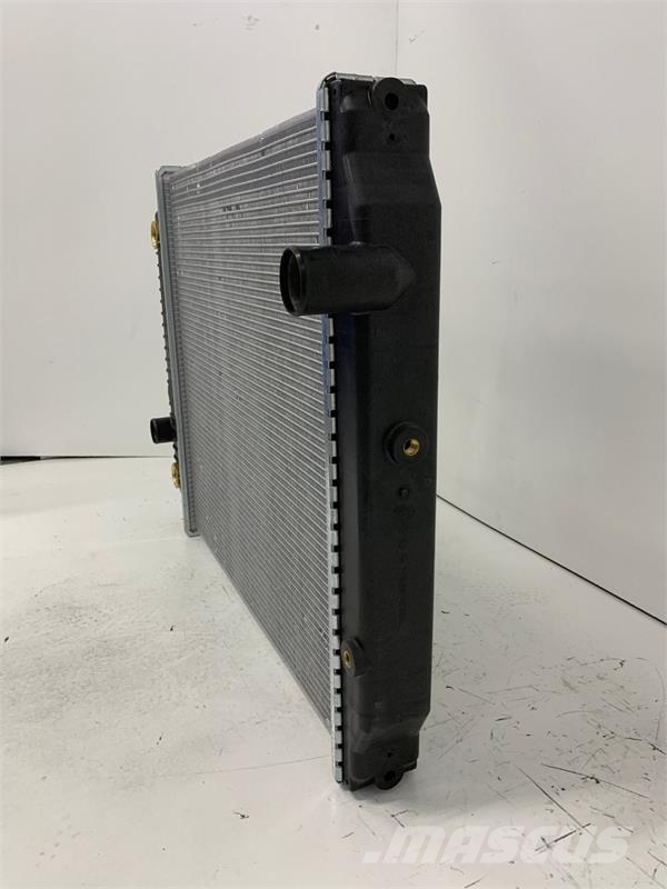 Freightliner Fed Ex , Ultimaster Stepvan, M Radiator # 601222 Radijatori