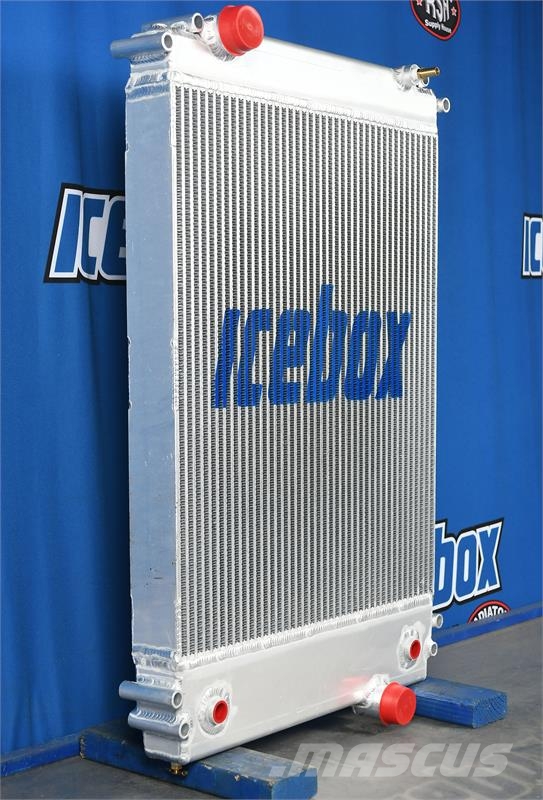 Freightliner FL50, FL60, FL70, FL80, FL90 Radiator # 601493 Radijatori