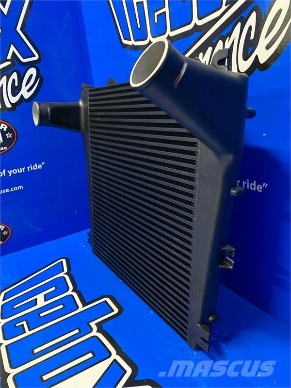 Freightliner FL60, FL70 Charge Air Cooler # 601330 Радіатори
