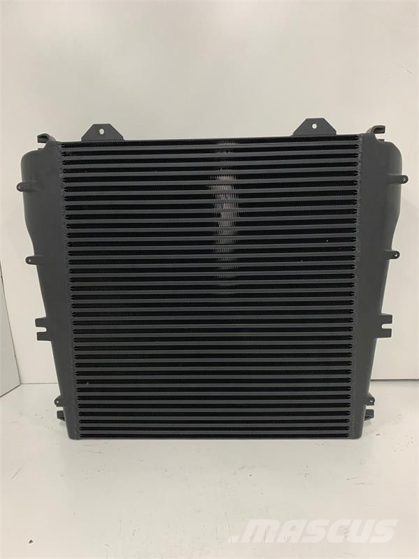 Freightliner FL60, FL70 Charge Air Cooler # 601330 Радіатори