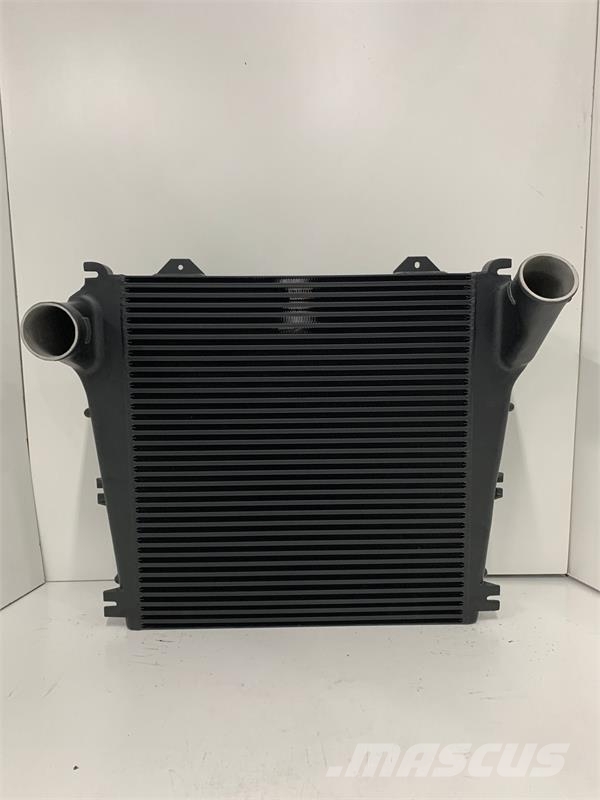 Freightliner FL60, FL70 Charge Air Cooler # 601330 Радіатори