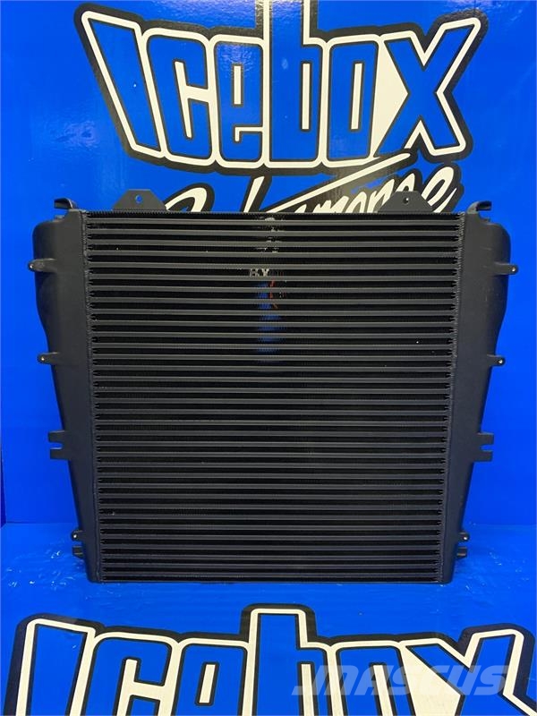 Freightliner FL60, FL70 Charge Air Cooler # 601330 Радіатори