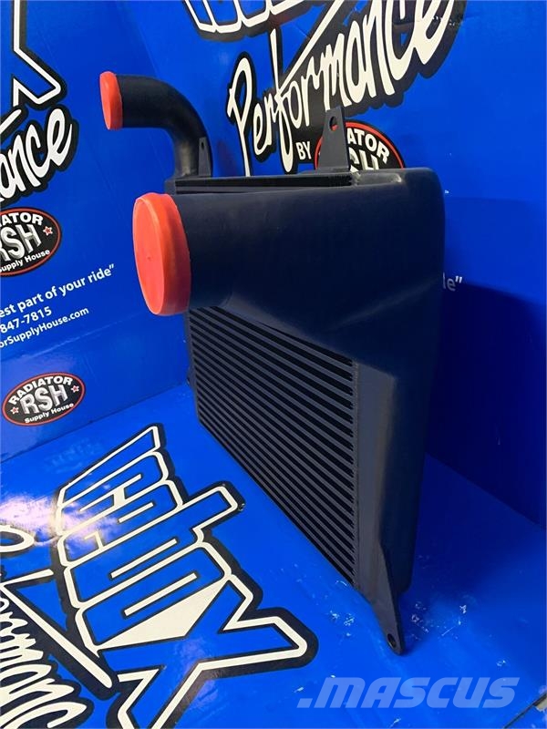 Freightliner FLC Charge Air Cooler # 601263 Radiadores