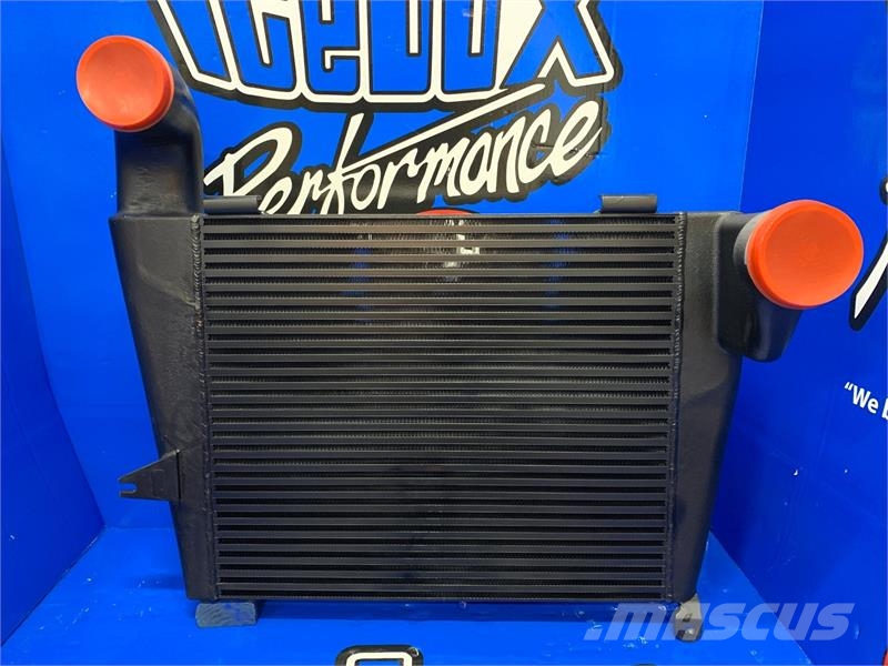 Freightliner FLC Charge Air Cooler # 601254 Radijatori