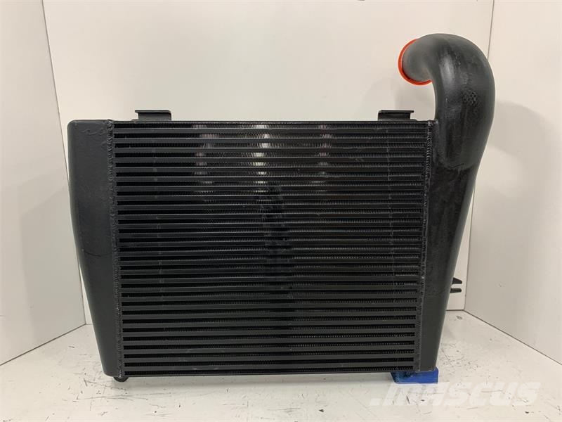 Freightliner FLC Charge Air Cooler # 601254 Radijatori